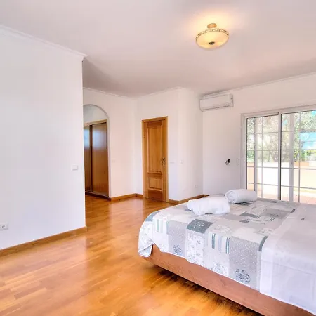 Amora Classic ヴィラモウラ