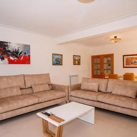 Villa Amora Classic