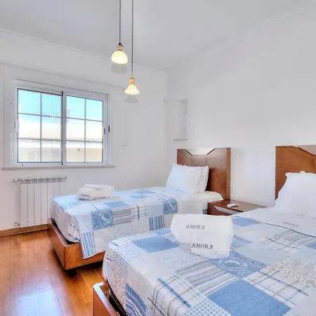 فيلة Amora Classic فيلامورا