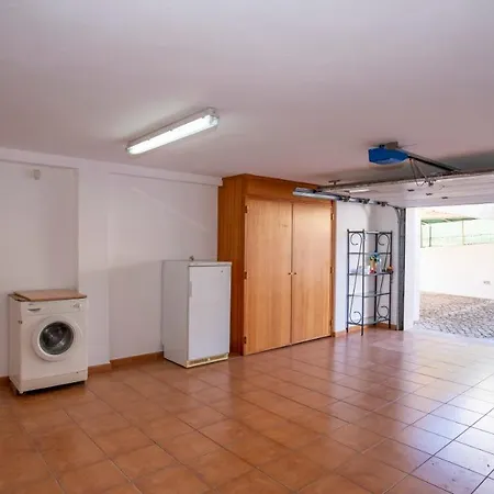 Amora Classic فيلامورا